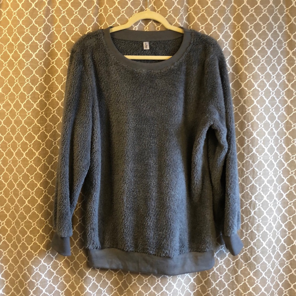 Leo Rosi L gray fleece sweat shirt